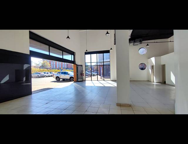 133M² RETAIL TO LET IN ZWARTKOP
